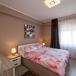 Sanja 아파트 *